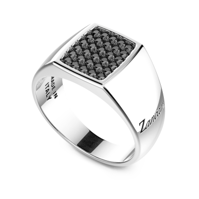 Chevalière Zancan en argent avec pierres noires.