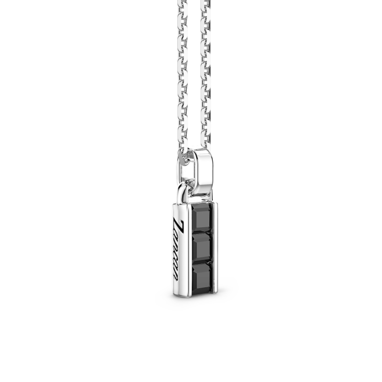 Collier Zancan en argent avec pendentif baguette.
