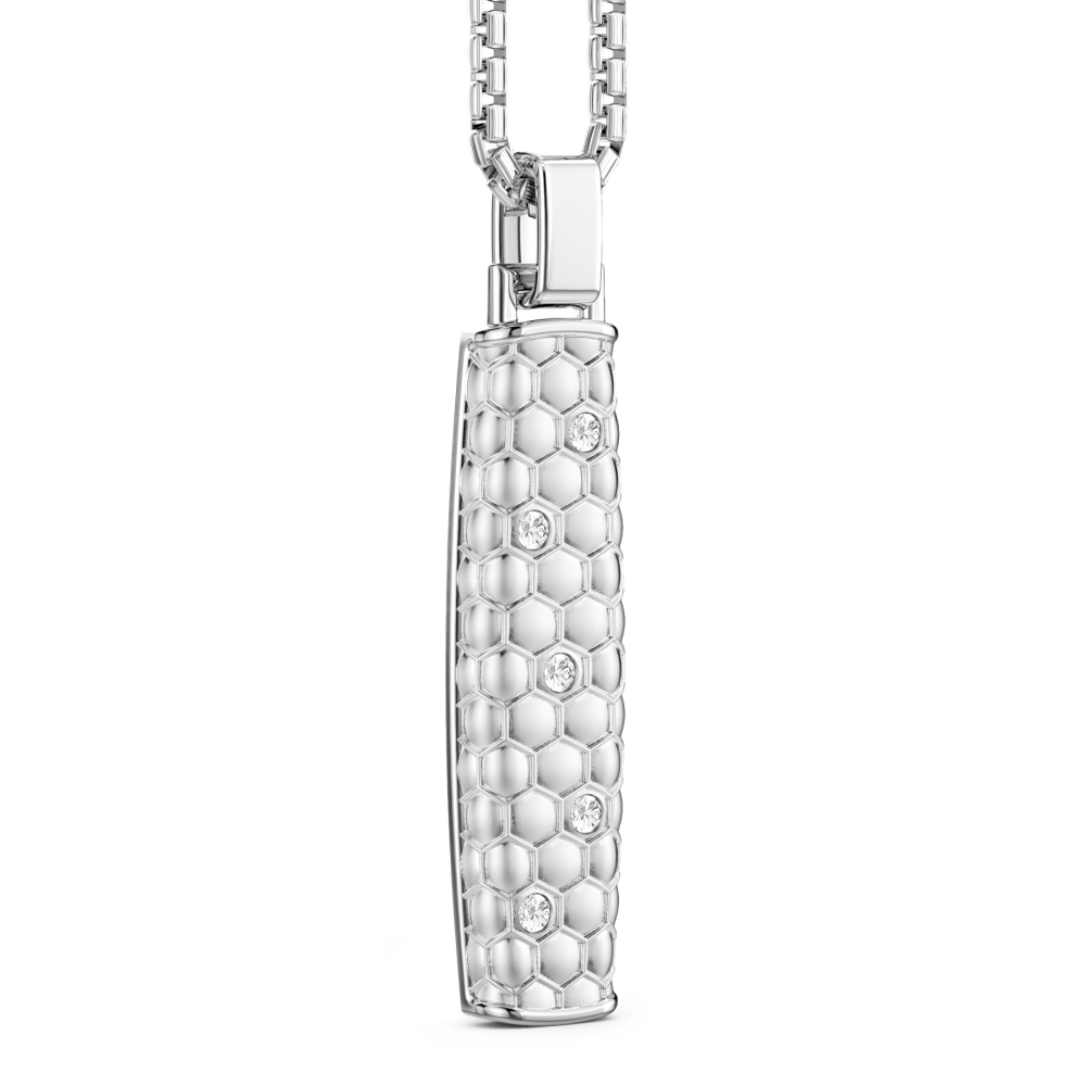 Collier Zancan en argent avec pendentif baguette.