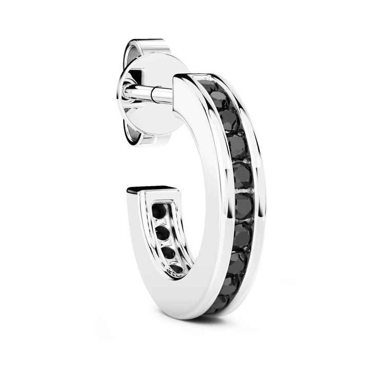 Boucle d'oreille Zancan en argent.