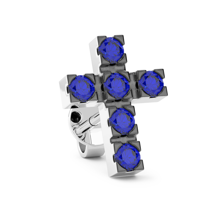 Zancan earring in sterling silver.