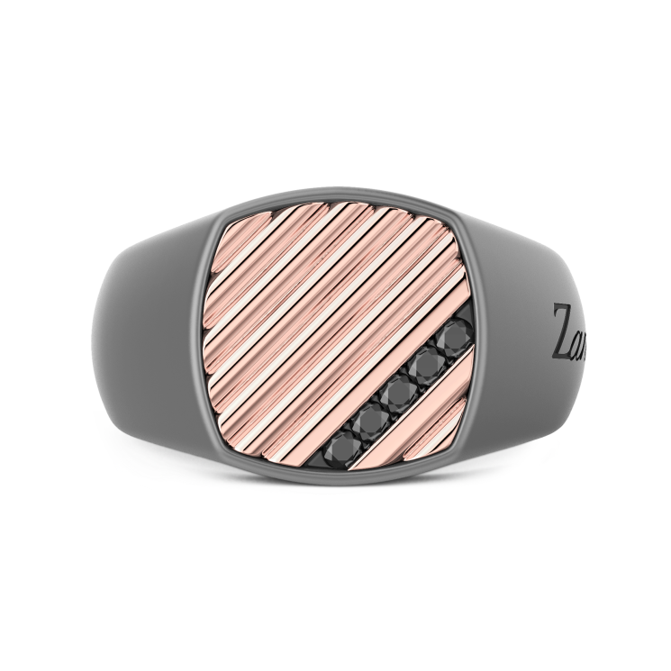 Bague Zancan en titane, or 18kt et diamants naturels.
