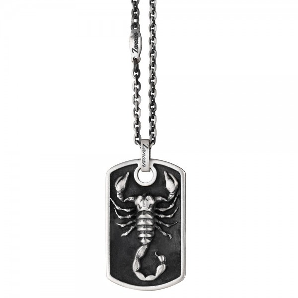 Collana in argento biker skull nero.