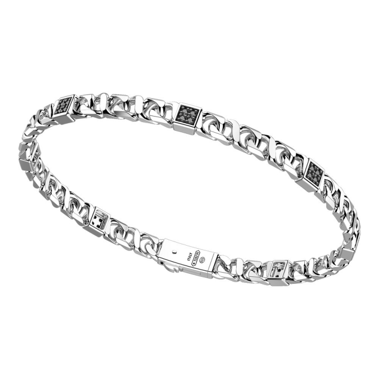 Bracciale in argento e pietre.