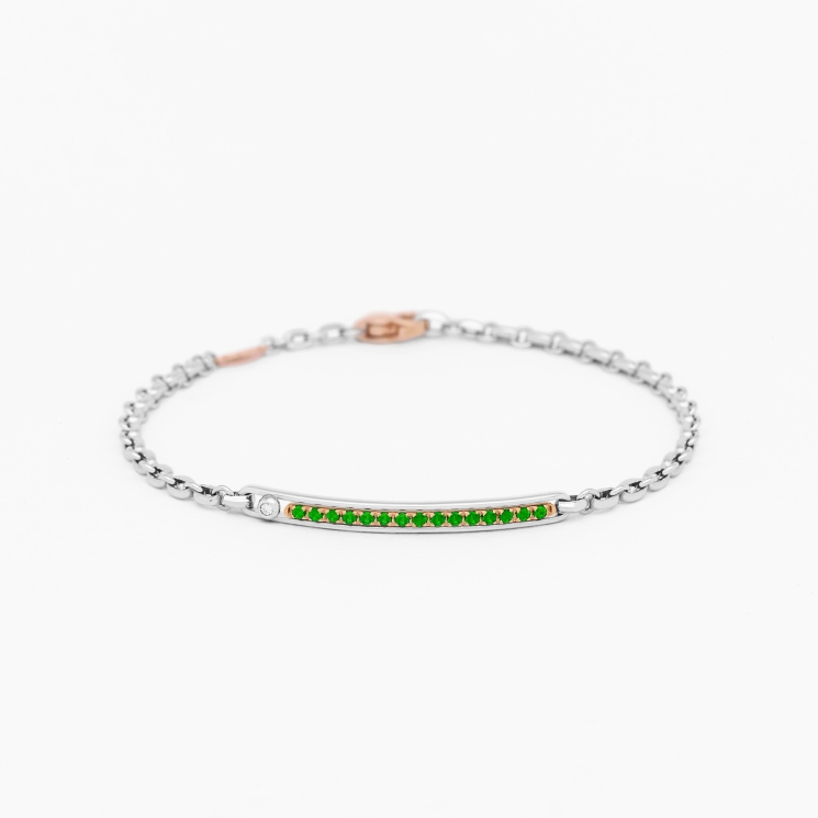 Bracciale da uomo in oro bianco con piastra centrale.