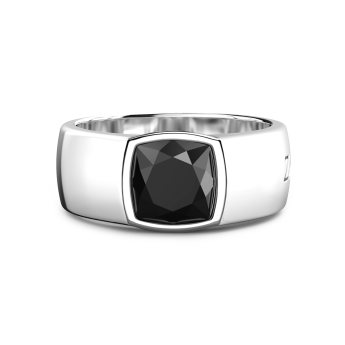Anillo de plata con piedra de ónice.