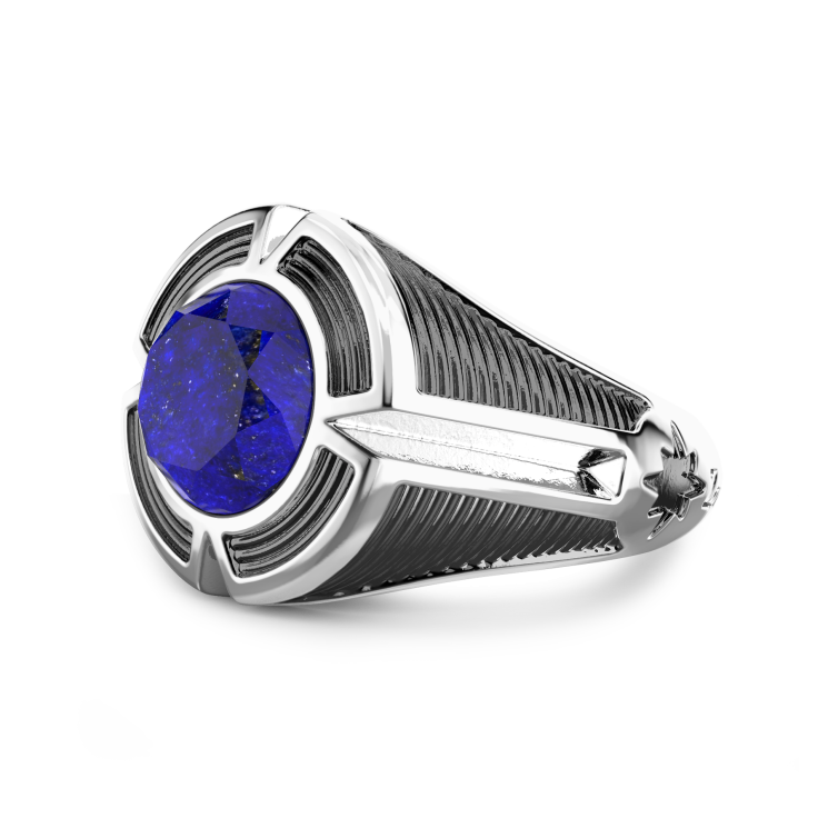 Anello in argento con Lapis centrale.