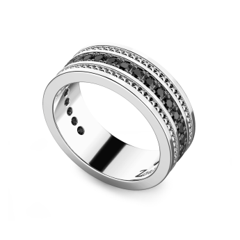 Zancan silver band ring with black stones. 2