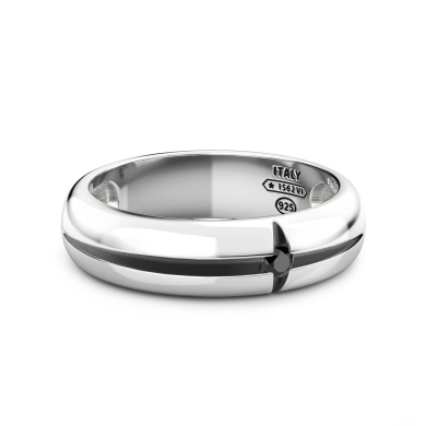 Zancan silver band ring with black stone.