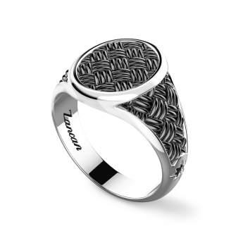 Zancan burnished silver signet ring. 2