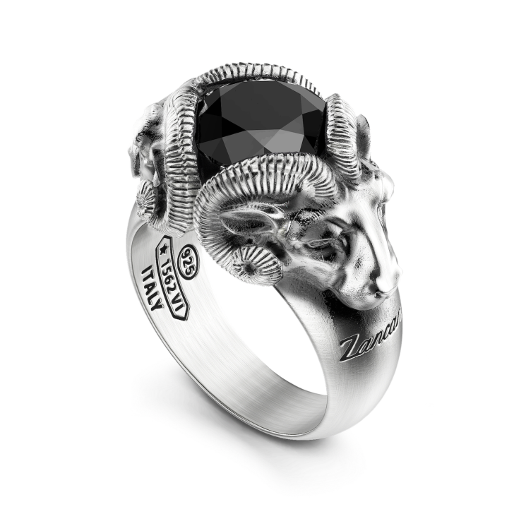 Anello Zancan con arieti ed onice in argento.
