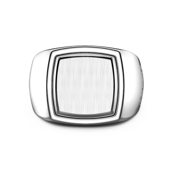 Anello chavlier Zancan in argento esagonale.