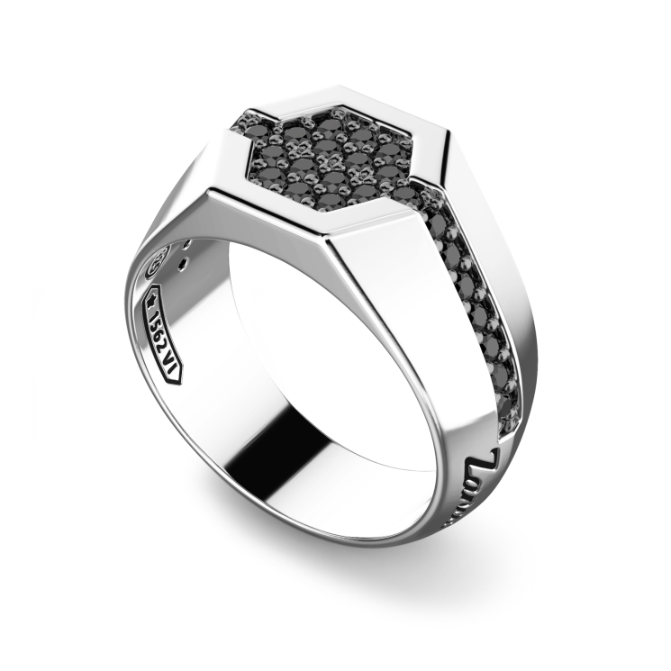 Anello Zancan in argento con pietre nere.