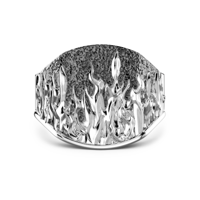 Anillo Zancan de plata con llamas.