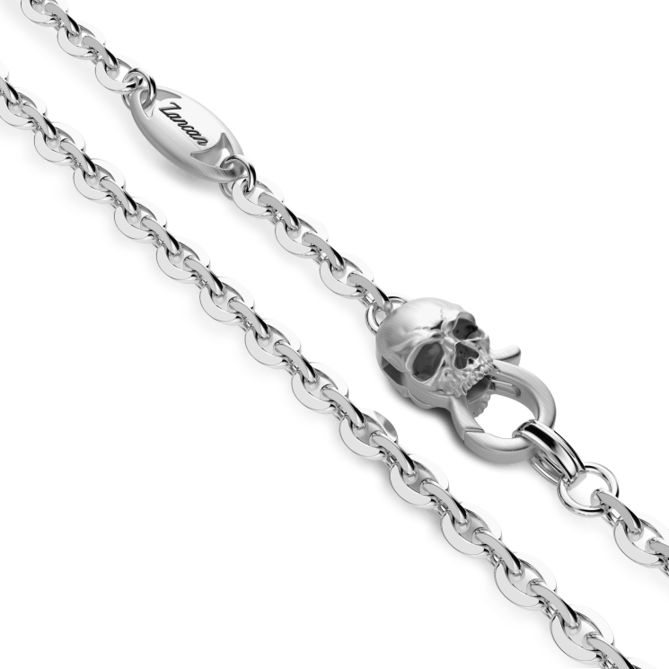 Collar Zancan de plata con colgante de calavera con visera.
