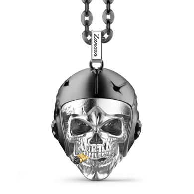 Collar Zancan de plata con colgante de calavera de aviador.