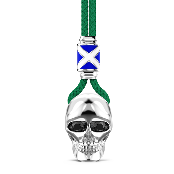 Collar Zancan de kevlar con colgante de calavera de plata.