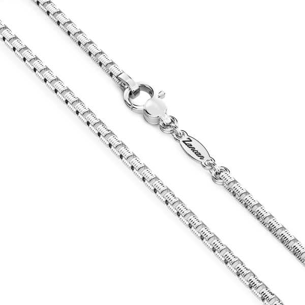 Collar de plata de Zancan con colgante de cruz y piedras.